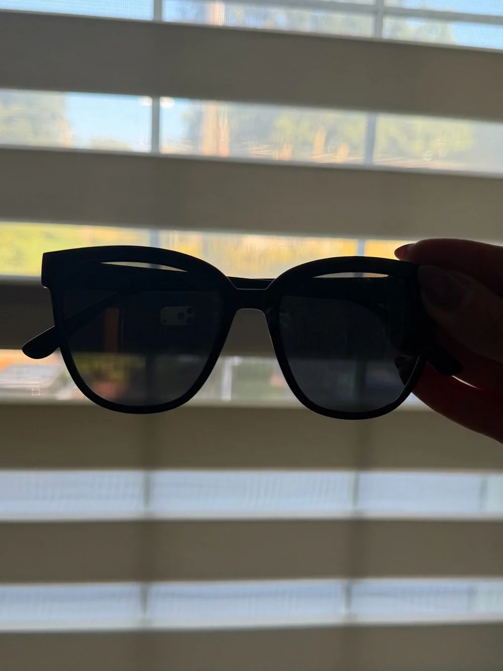 Sunski Sustainable Polarized Classic Black Women’s Sunglasses